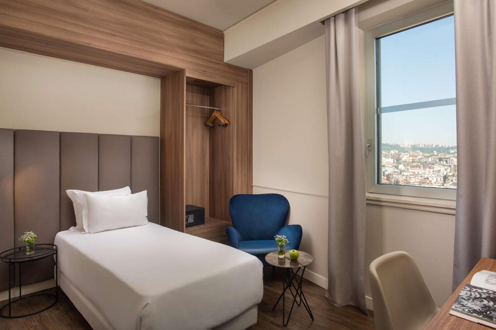 เอ็นเอช นาโปลี พาโนรามา Hotel เนเปิลส์ ภายนอก รูปภาพ